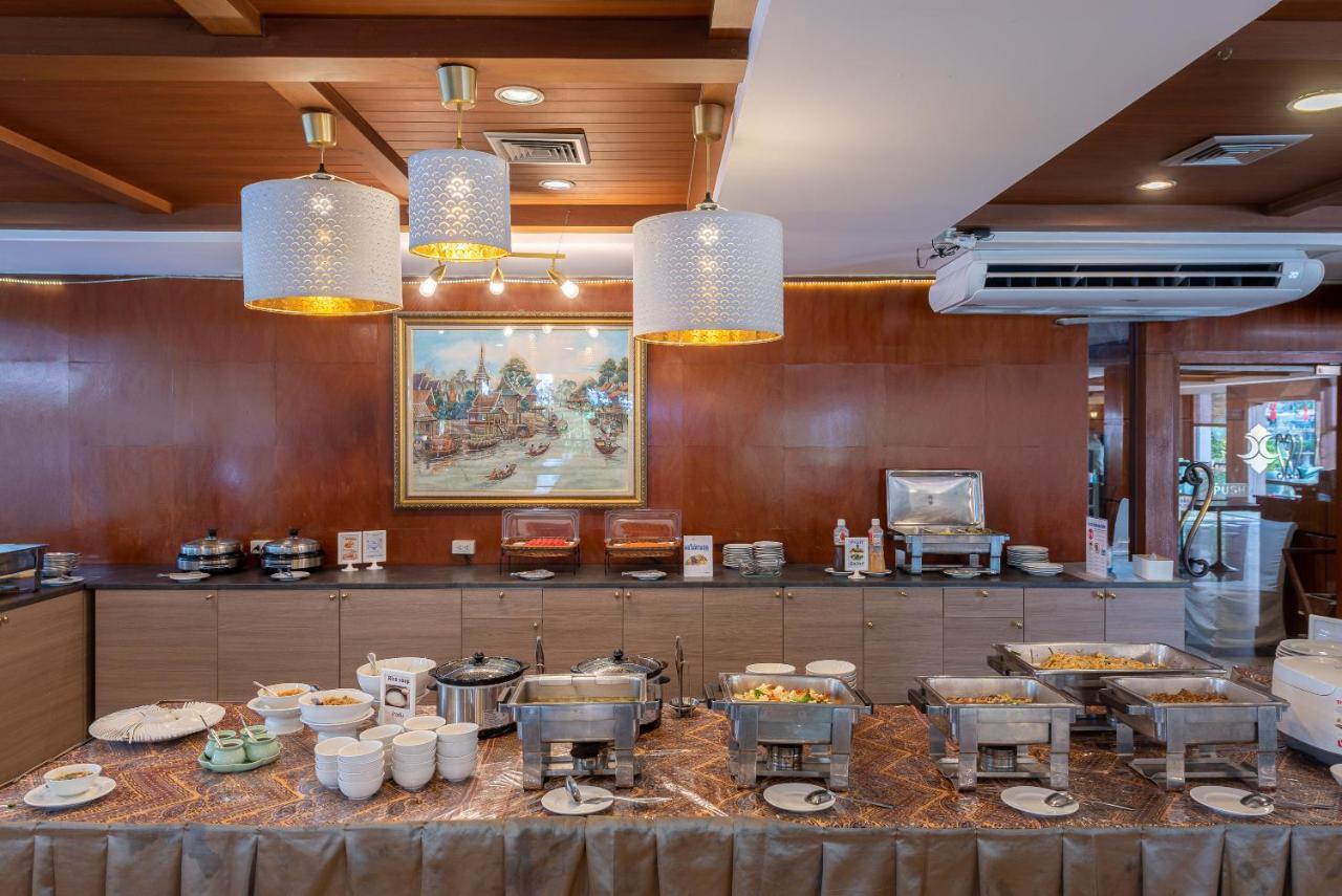 Nonthaburi Palace Hotel Bagian luar foto
